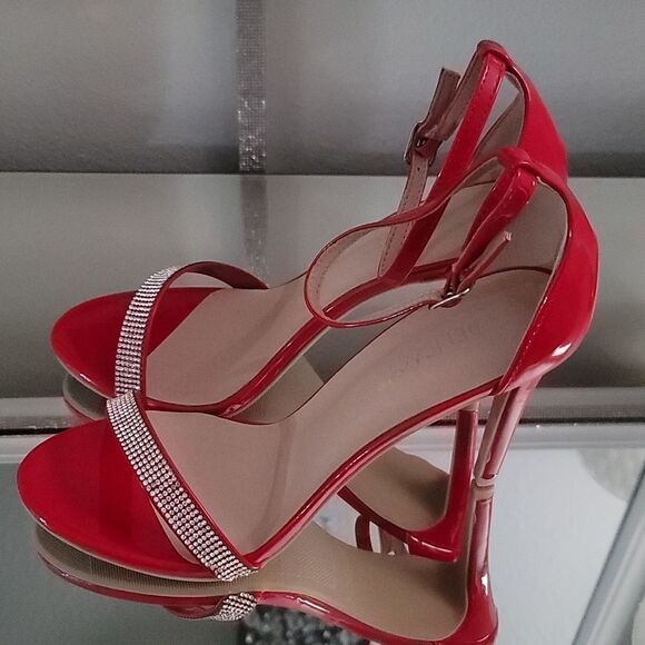 BRAND NEW DELICACY RHINESTONE ANKLE STRAP WOMEN'S HEELS - Picture 8 of 15